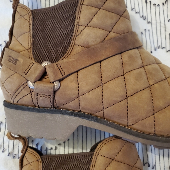 NWOB Teva ellery Chelsea ankle boot size 7.5 - Picture 2 of 6